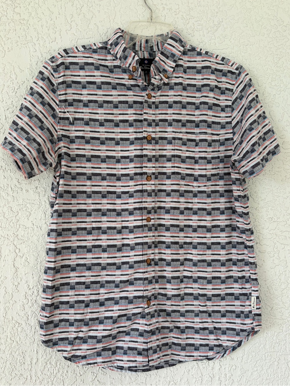 Ben Sherman Short-Sleeve Button-Down in White, Navy & Pink Stripe